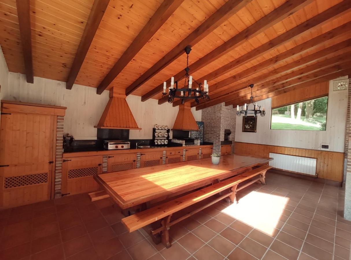 Posada La Casa De Lastras Ogarrio Екстериор снимка