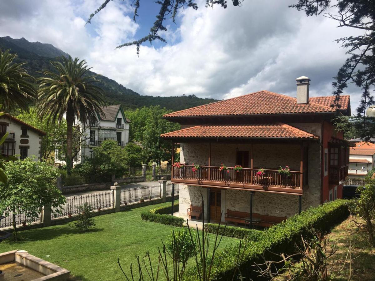 Posada La Casa De Lastras Ogarrio Екстериор снимка