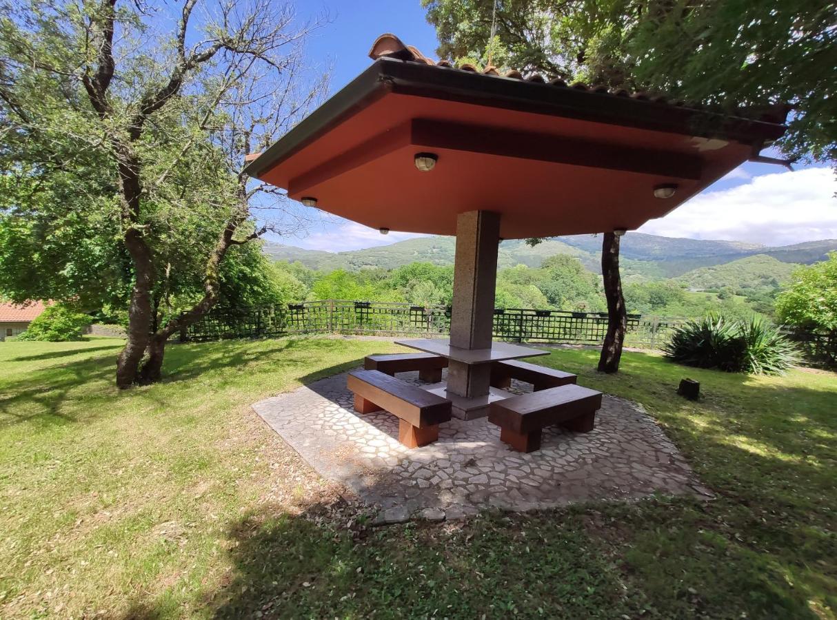 Posada La Casa De Lastras Ogarrio Екстериор снимка