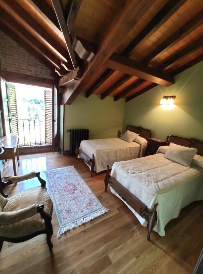 Posada La Casa De Lastras Ogarrio Екстериор снимка