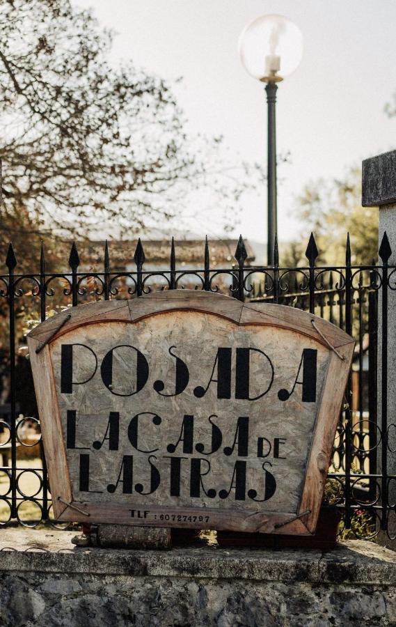 Posada La Casa De Lastras Ogarrio Екстериор снимка